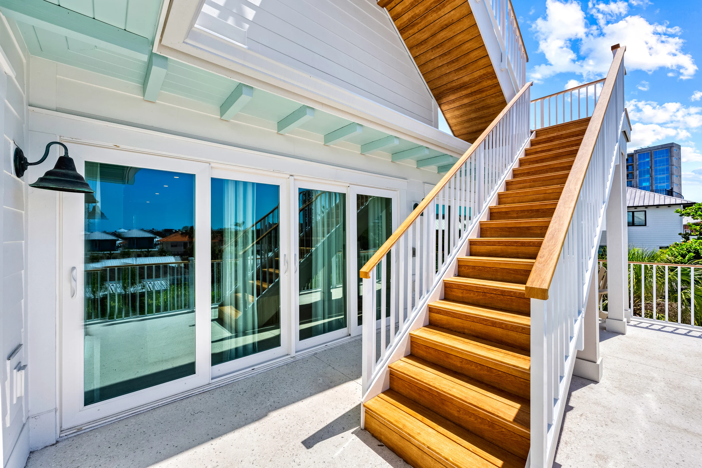 Wander Sarasota Waves #101