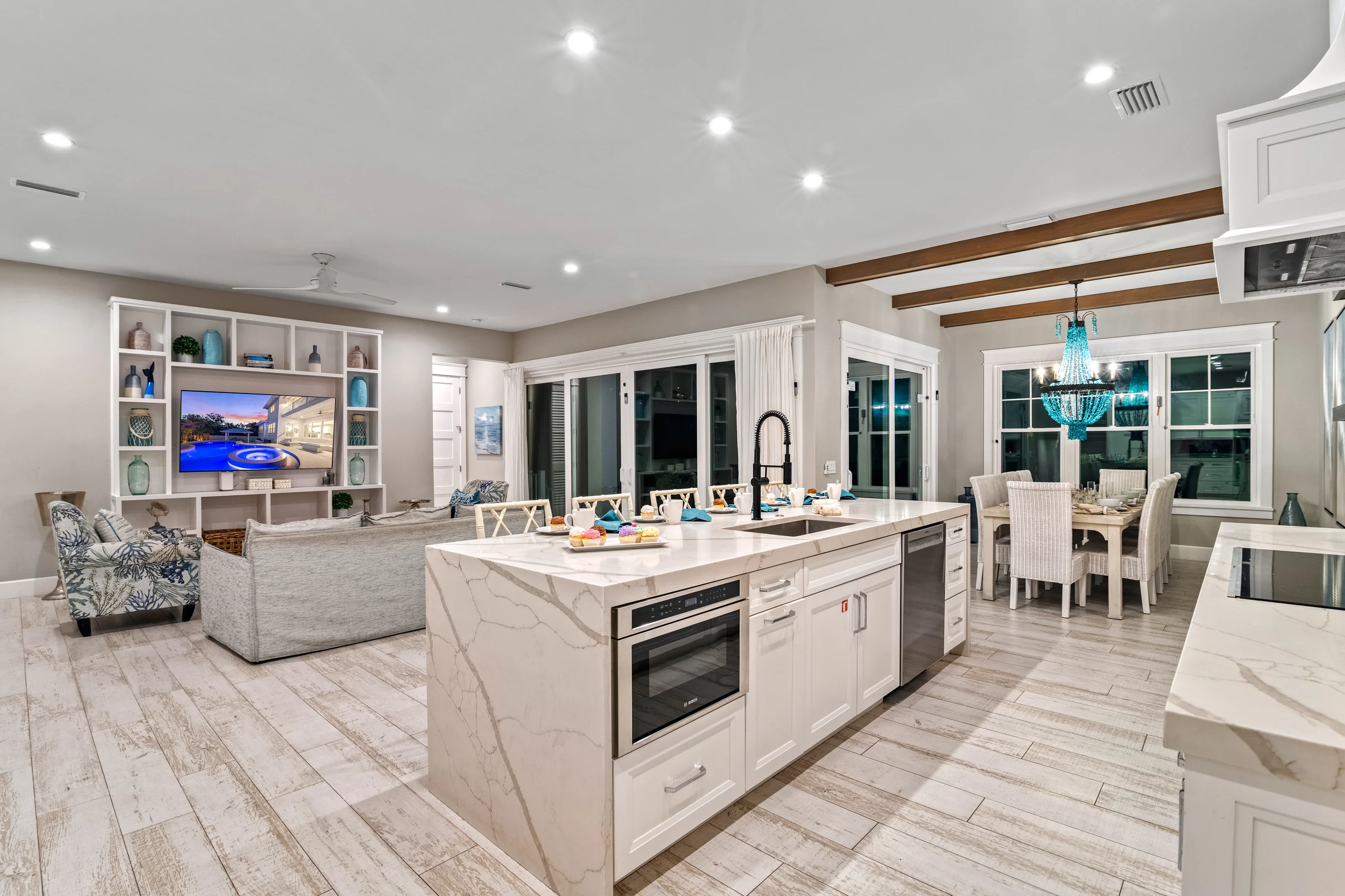 Wander Sarasota Waves #32