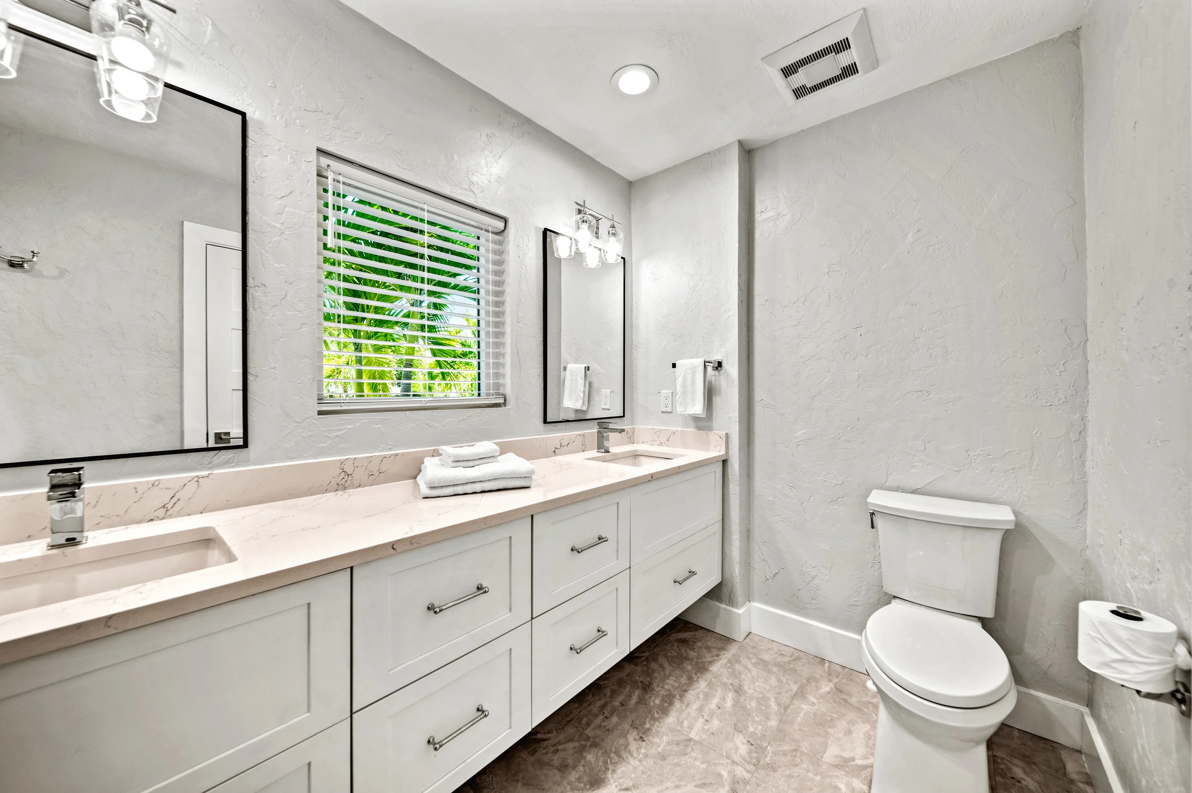 Wander Sarasota Sky #20