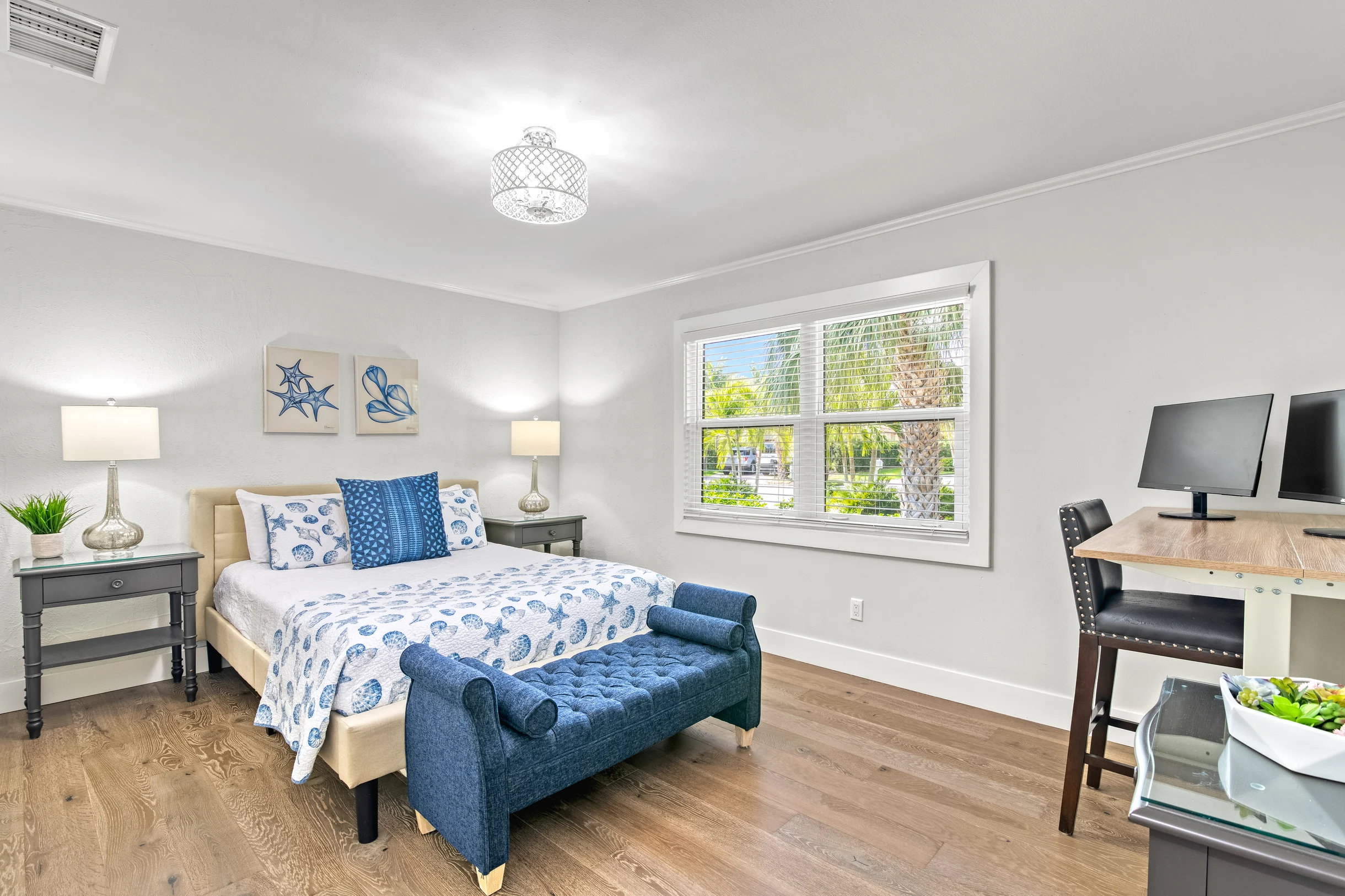 Wander Sarasota Sky #32