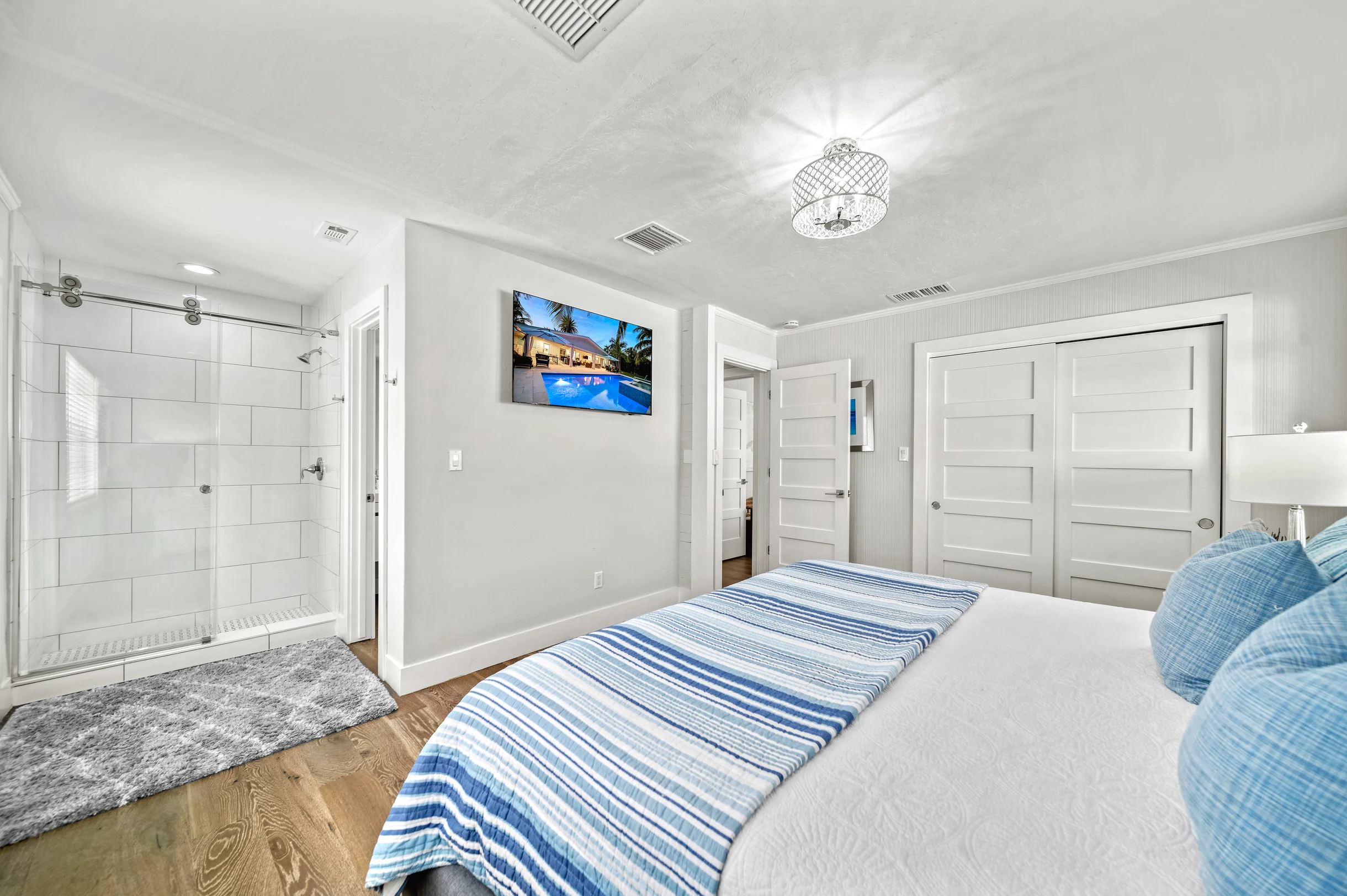 Wander Sarasota Sky #34