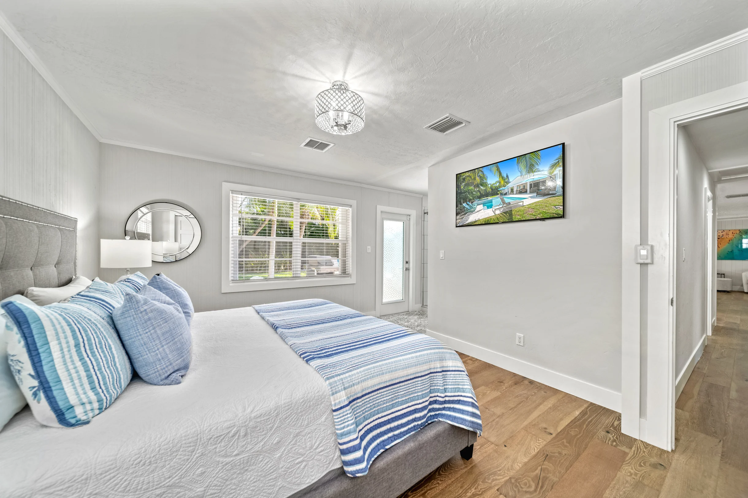 Wander Sarasota Sky #43