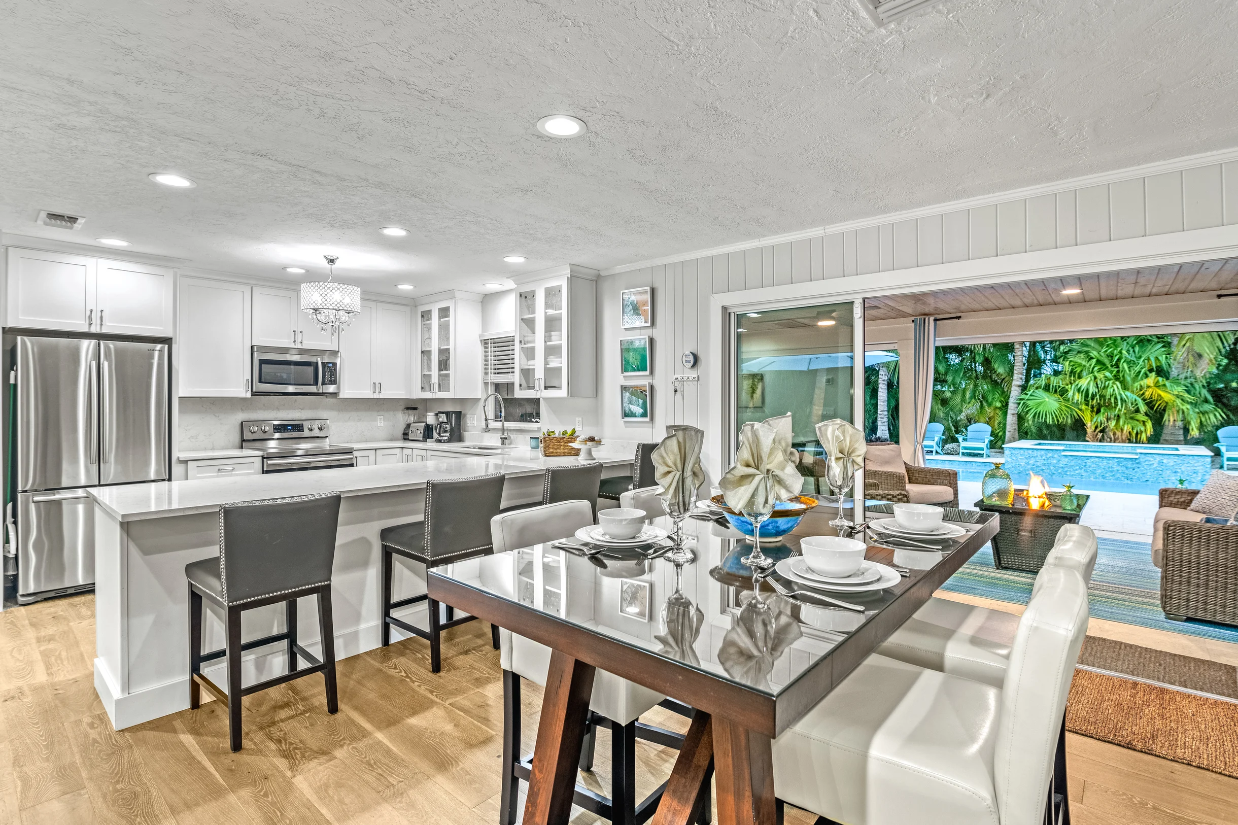 Wander Sarasota Sky #25