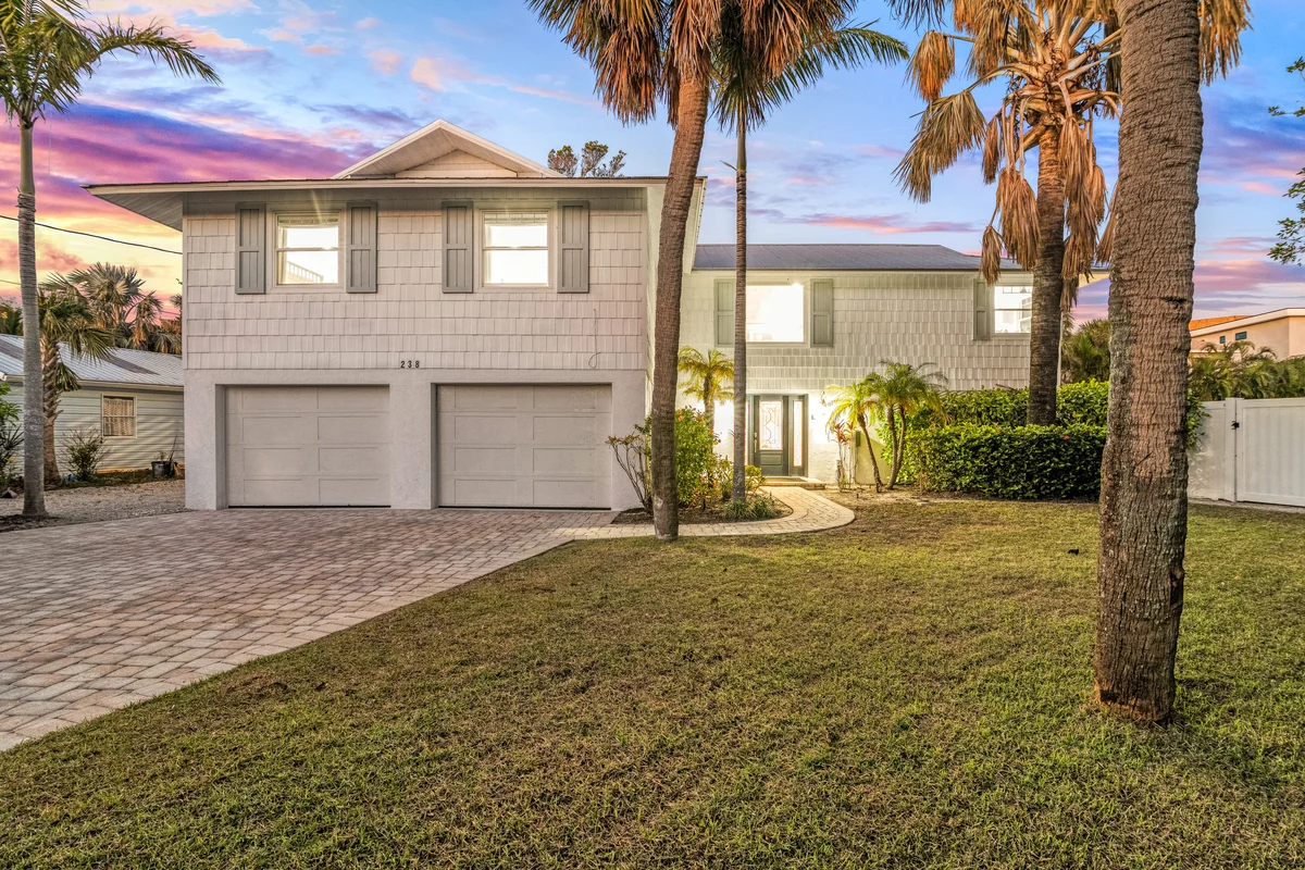 Home in Anna Maria Island property photo 5