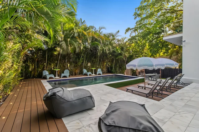 Wander Hollywood Beach Modern #2