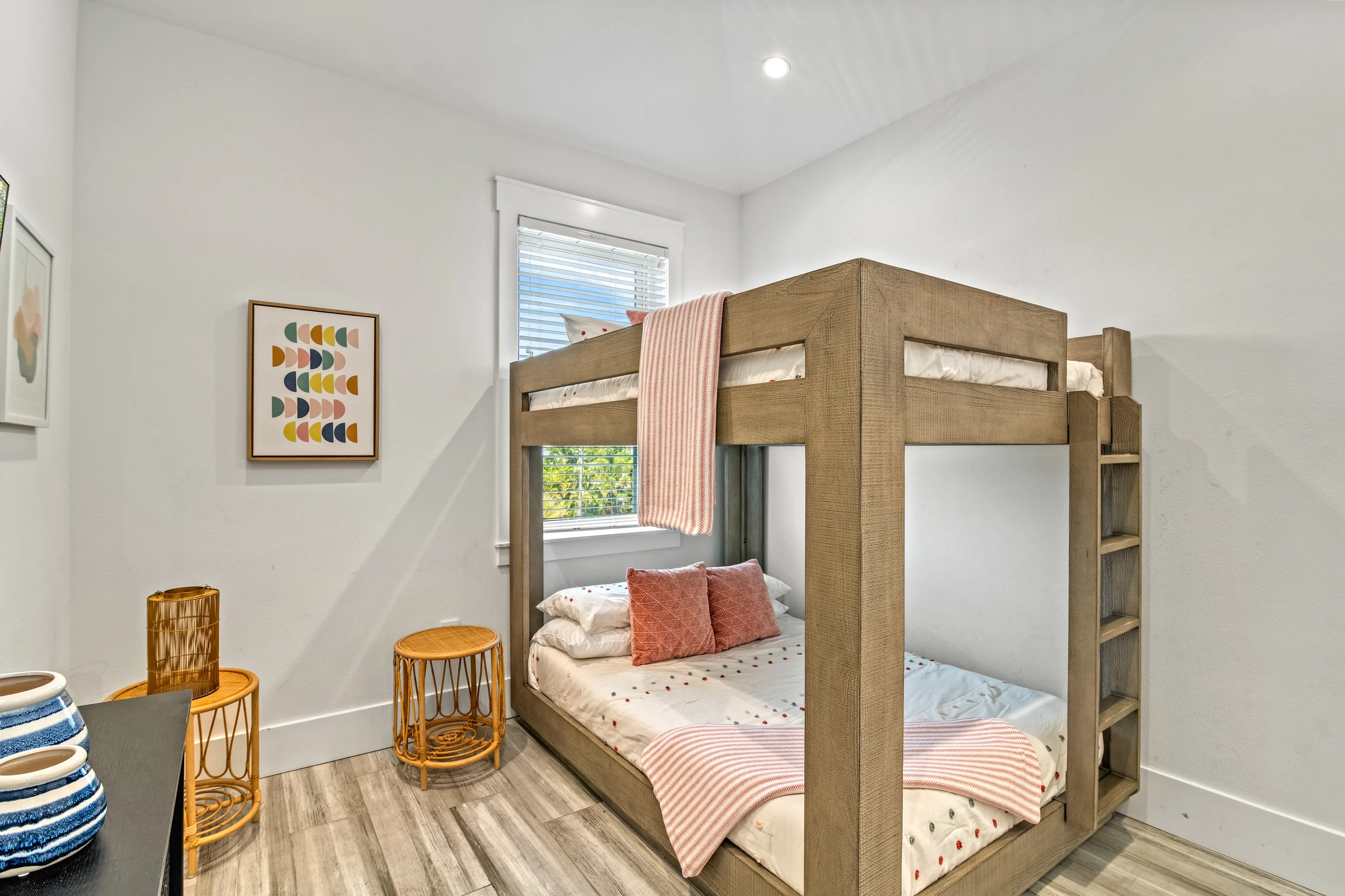 Wander Anna Maria Palms #25