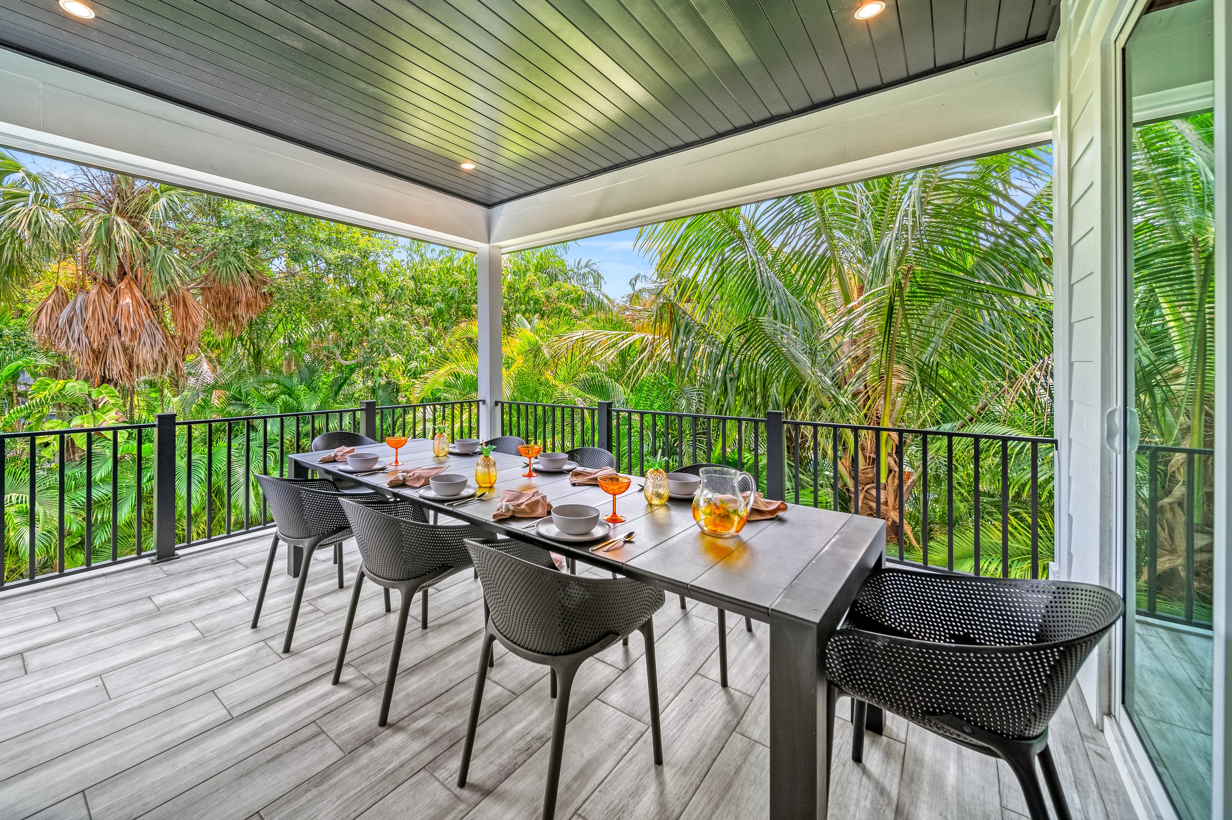 Wander Anna Maria Palms #30