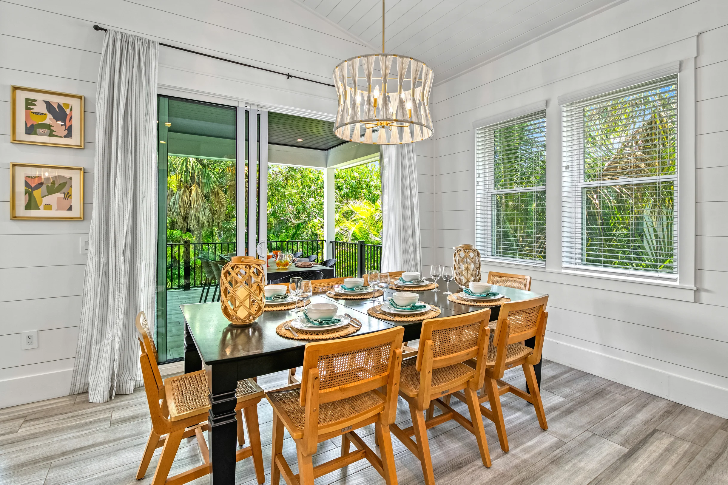 Wander Anna Maria Palms #31