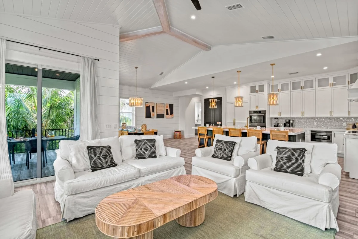 Wander Anna Maria Palms #3