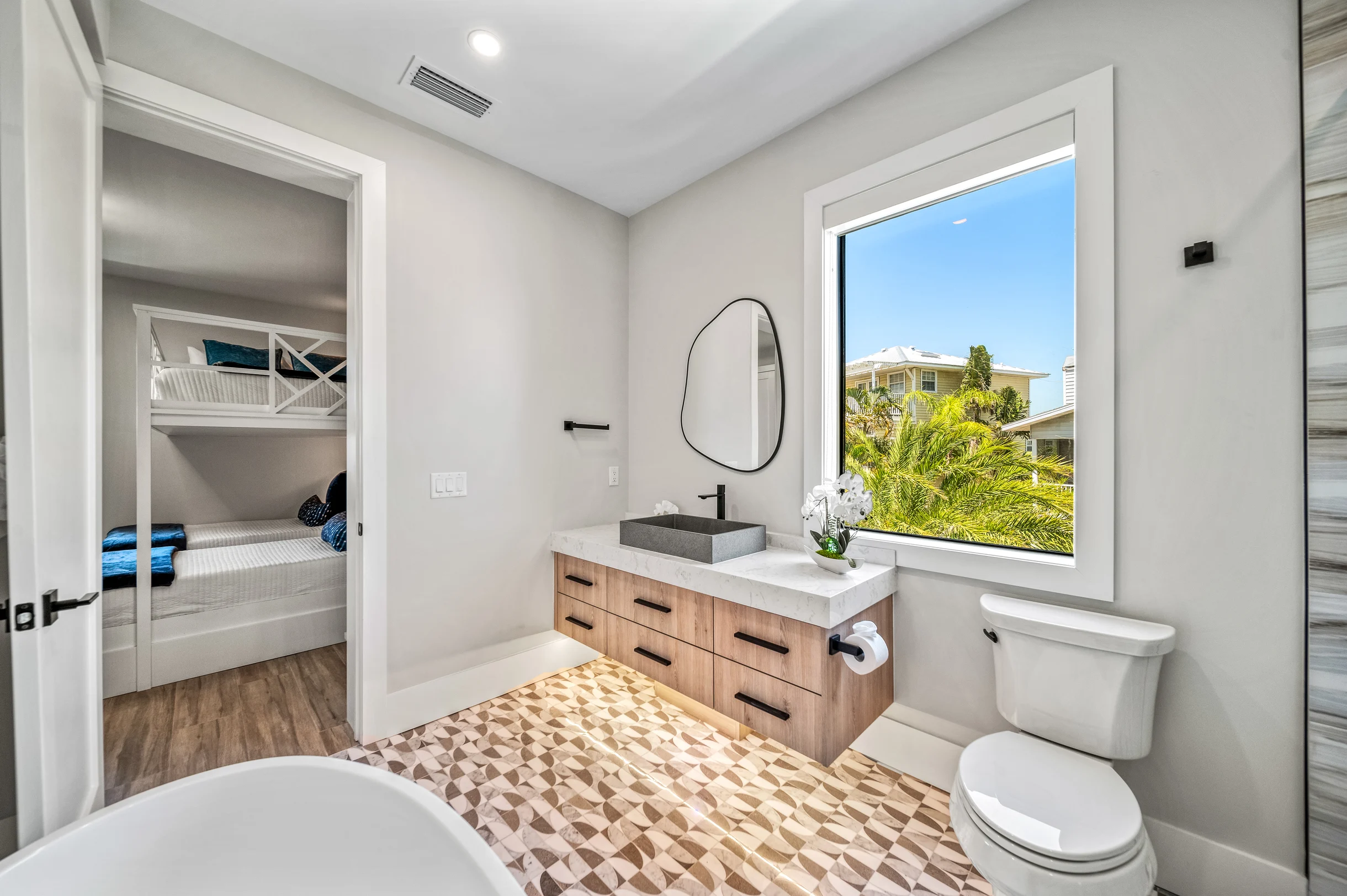 Wander Anna Maria Shores #37