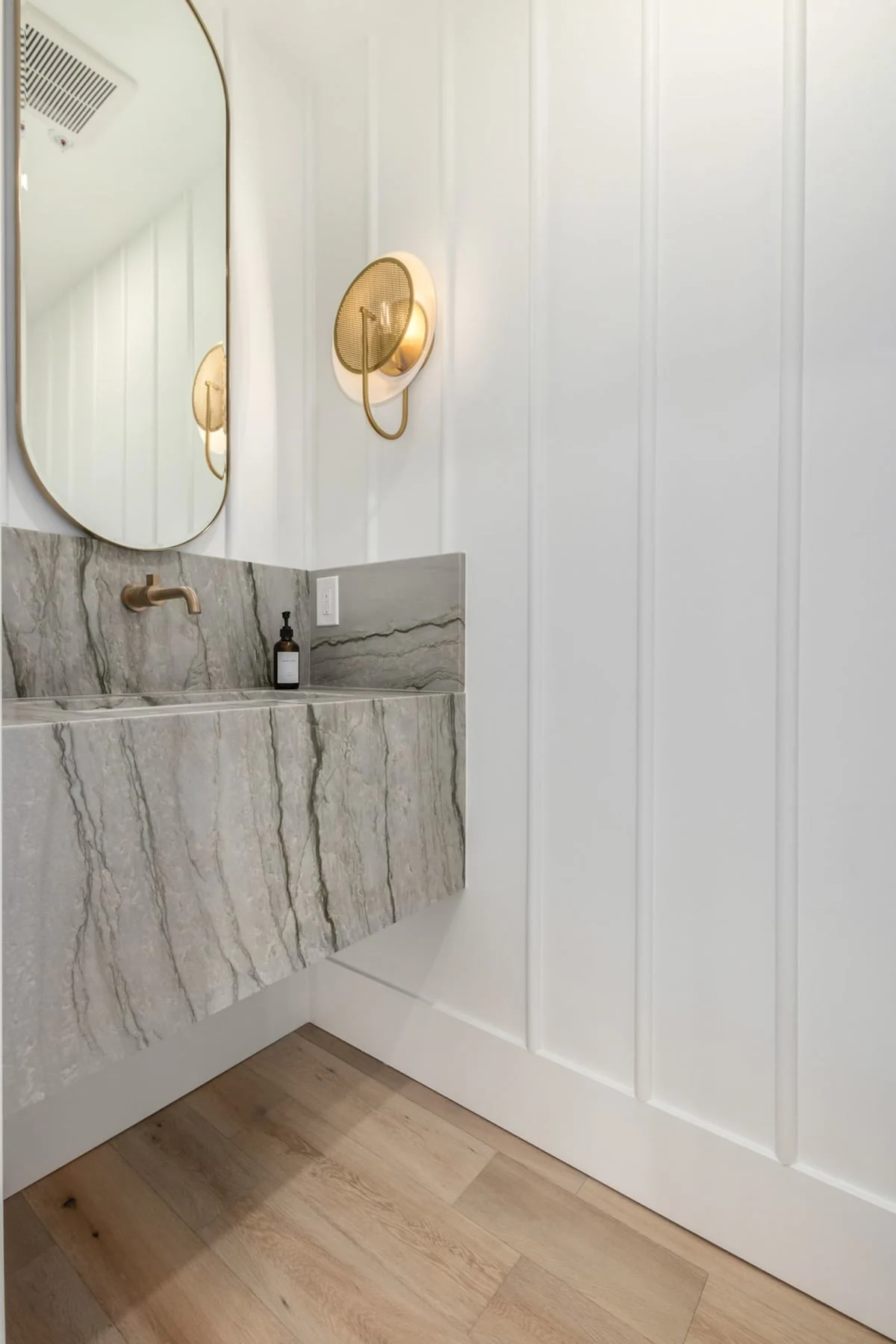 Wander Scottsdale Mesas