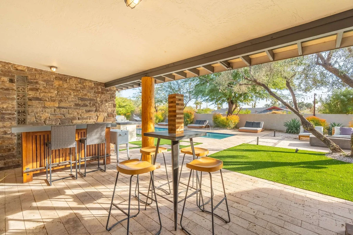 Wander Phoenix Oasis #20