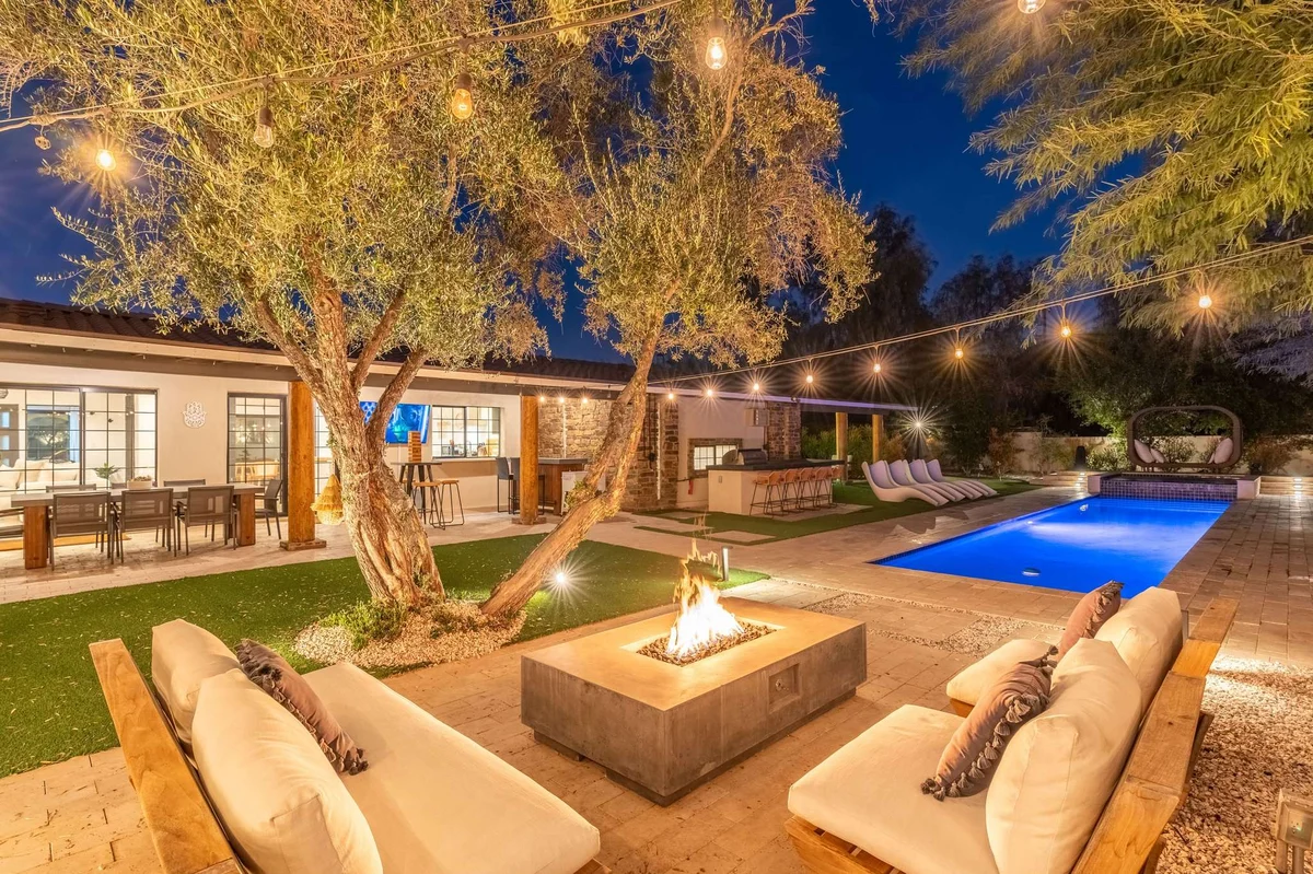 Wander Phoenix Oasis #2