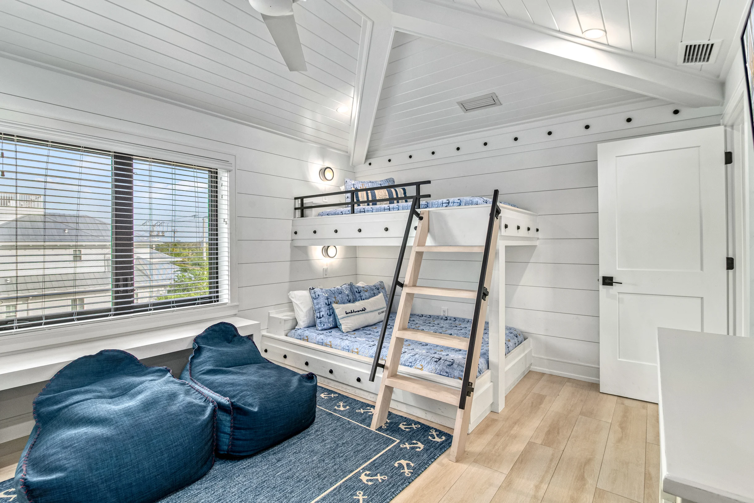 Wander Sarasota Haze #47