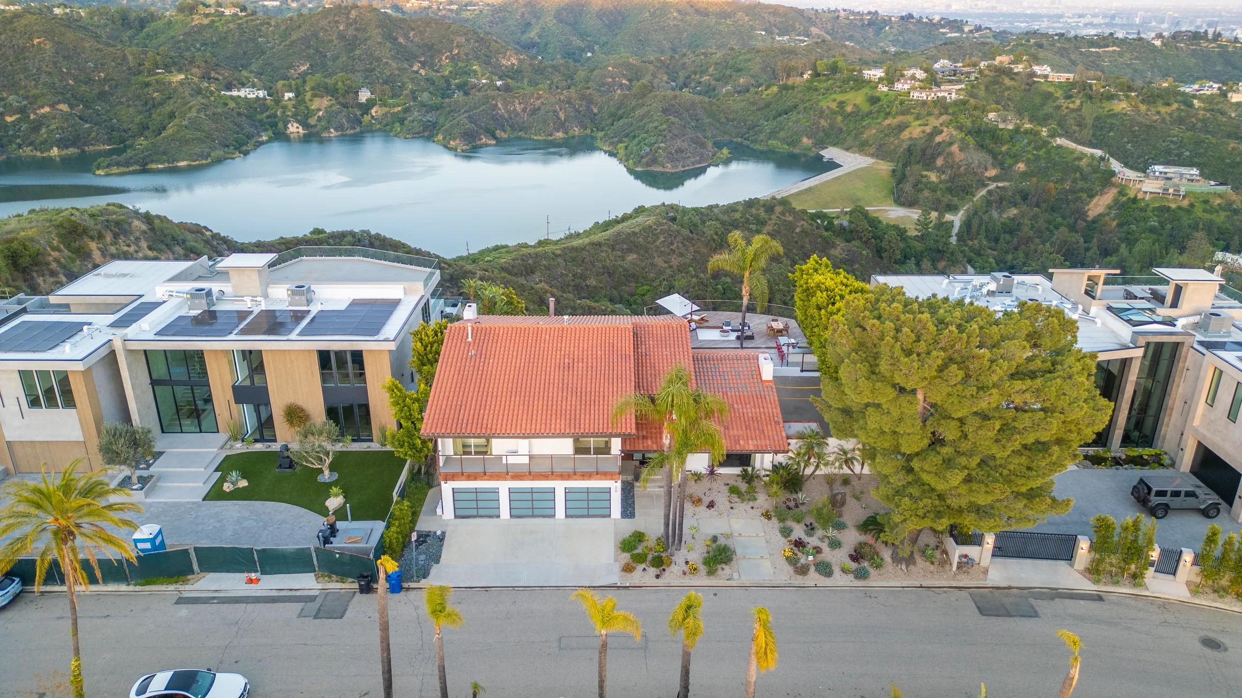 Wander Los Angeles Sky #48