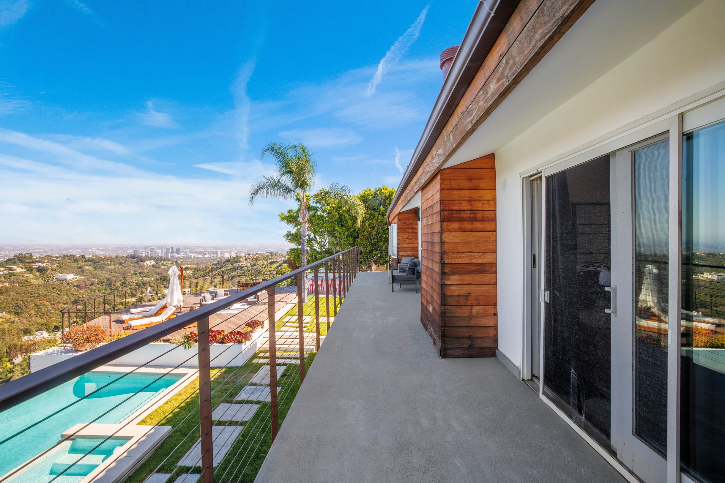 Wander Los Angeles Sky #8