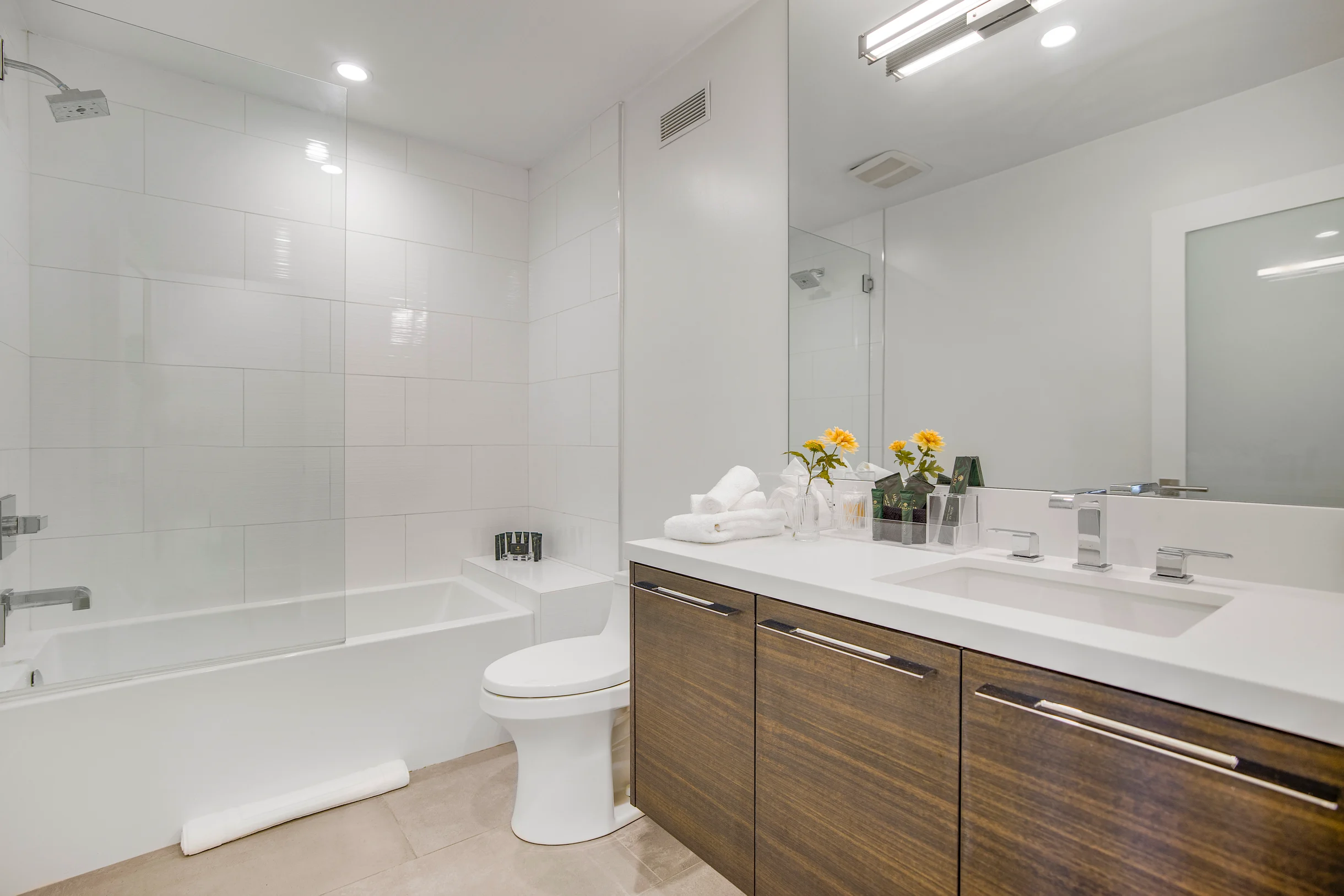 Wander Los Angeles Sky #10