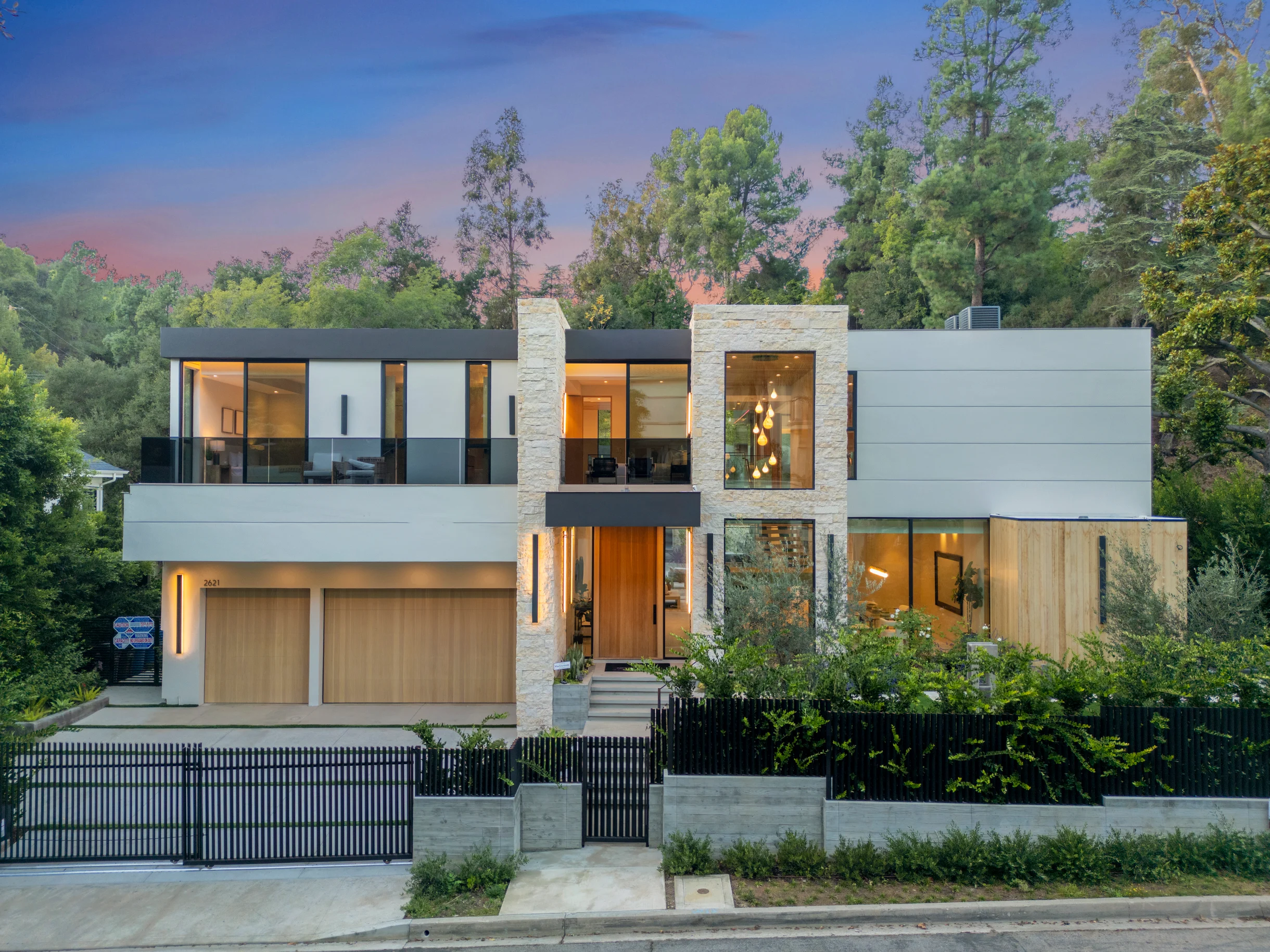 Wander Beverly Hills Oasis #5