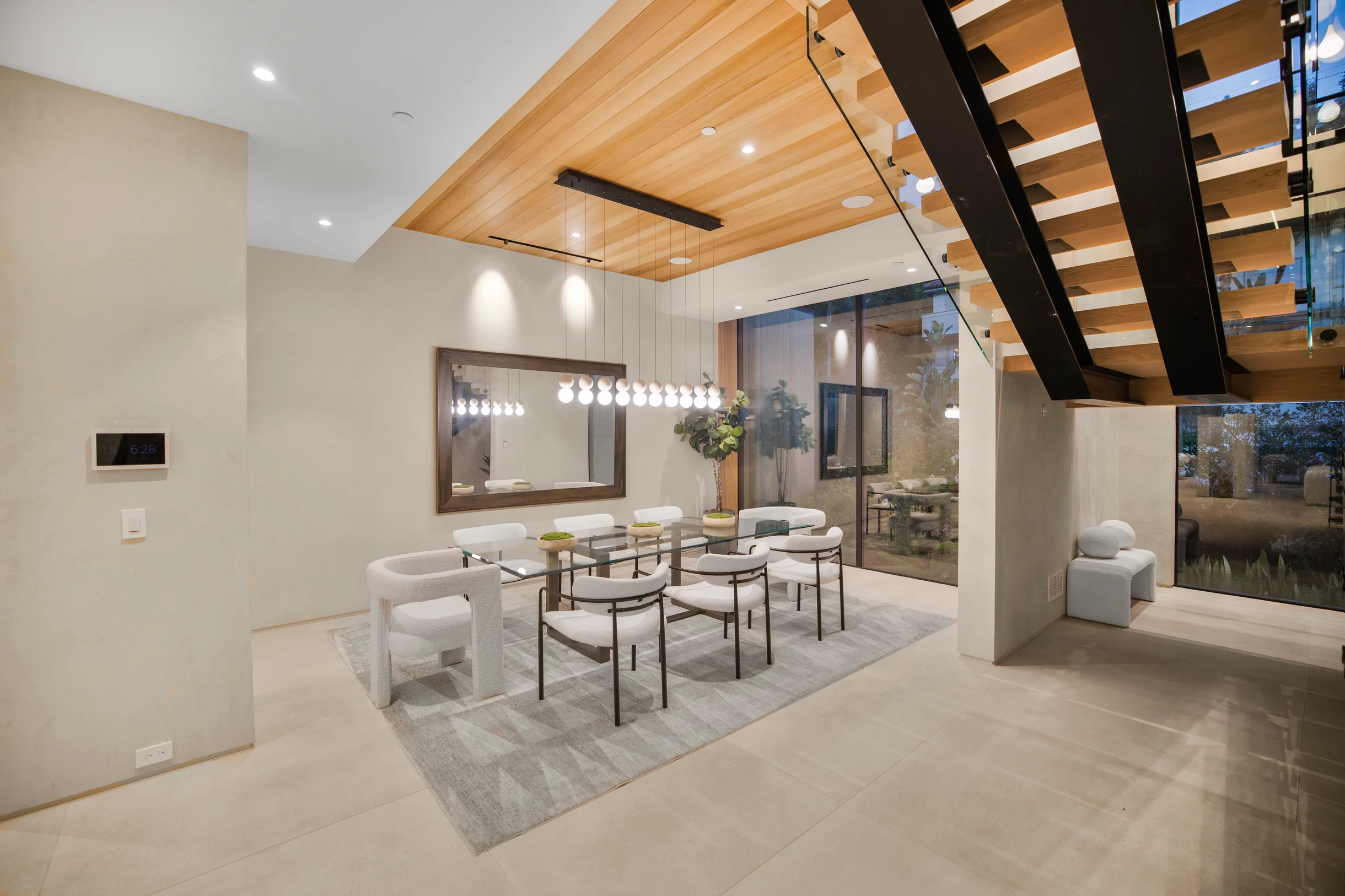 Wander Beverly Hills Oasis #8