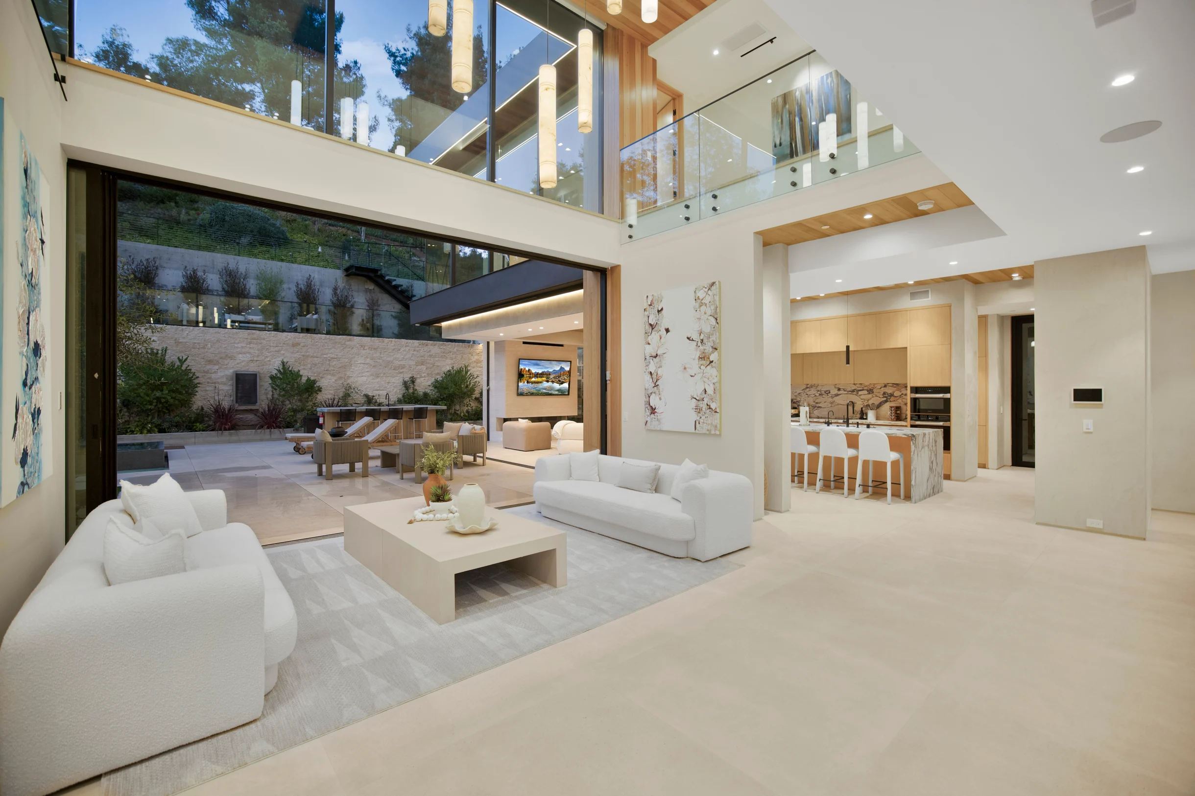 Wander Beverly Hills Oasis #10