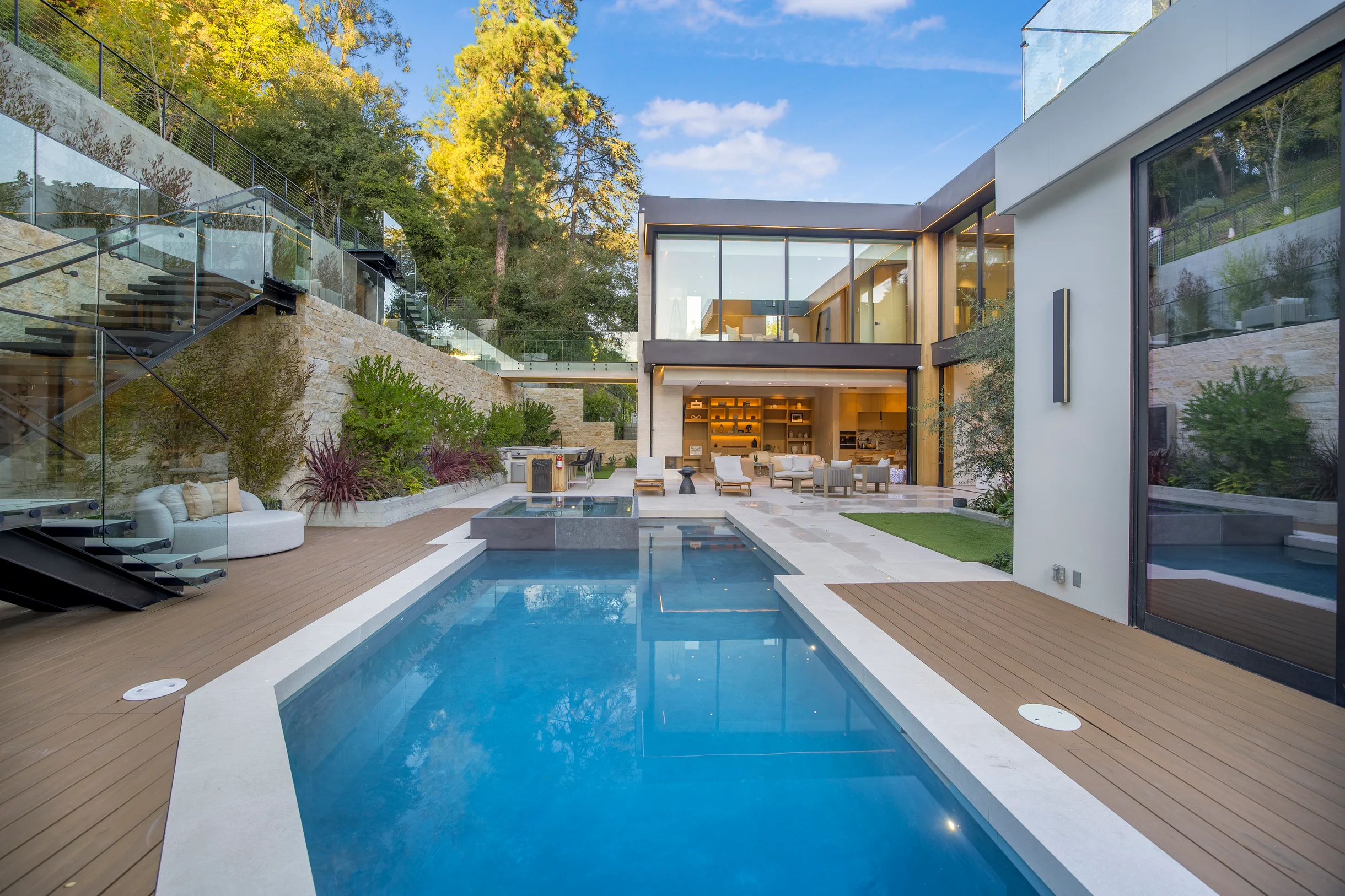 Wander Beverly Hills Oasis #69