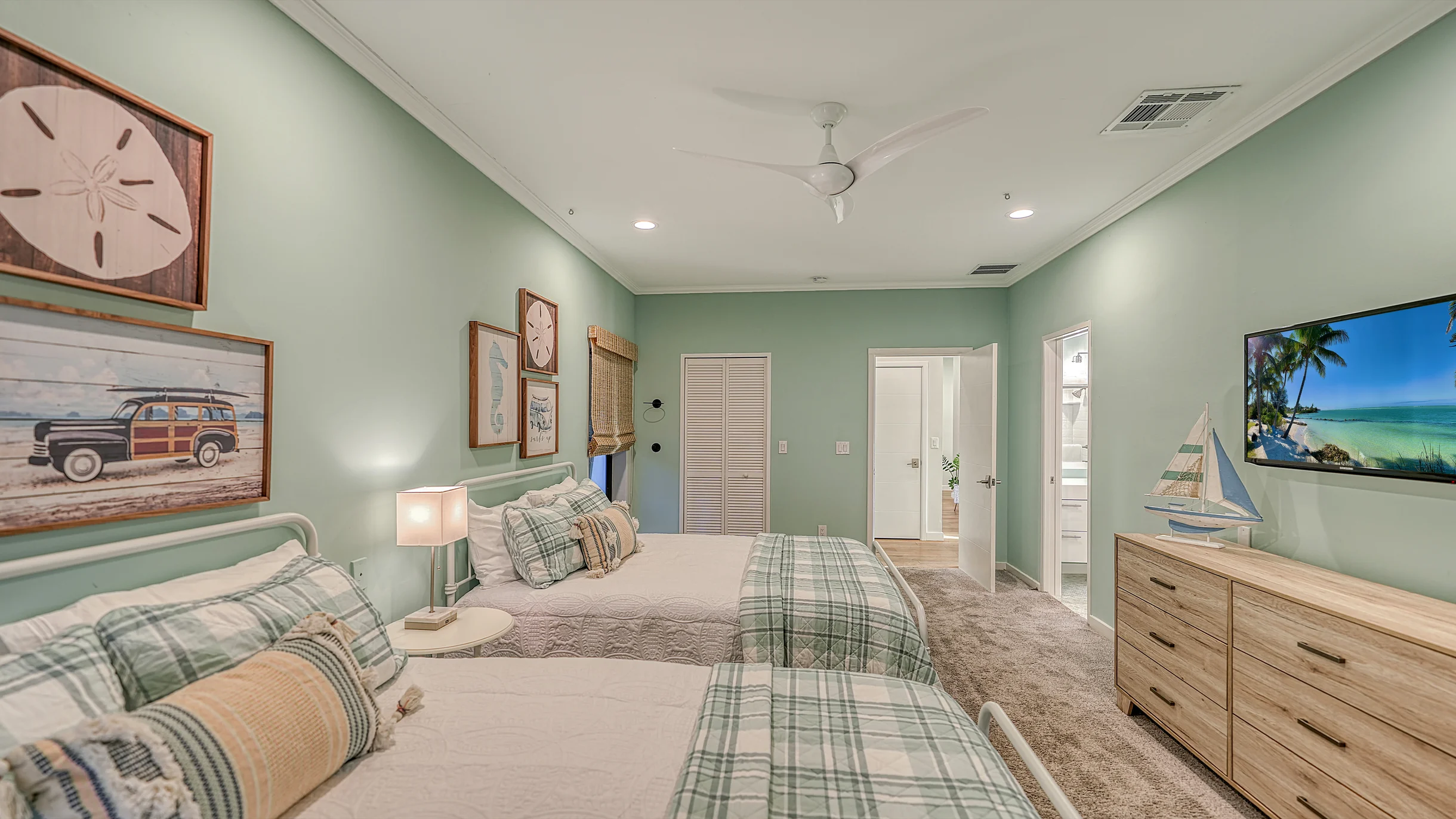 Wander Sarasota Keyview #29