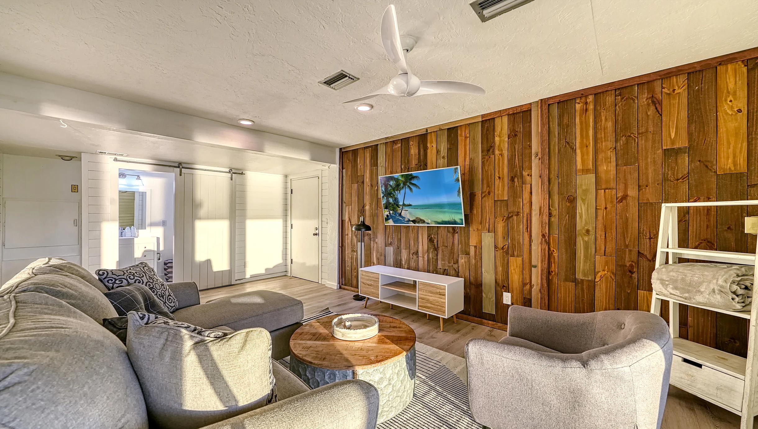 Wander Sarasota Keyview #60