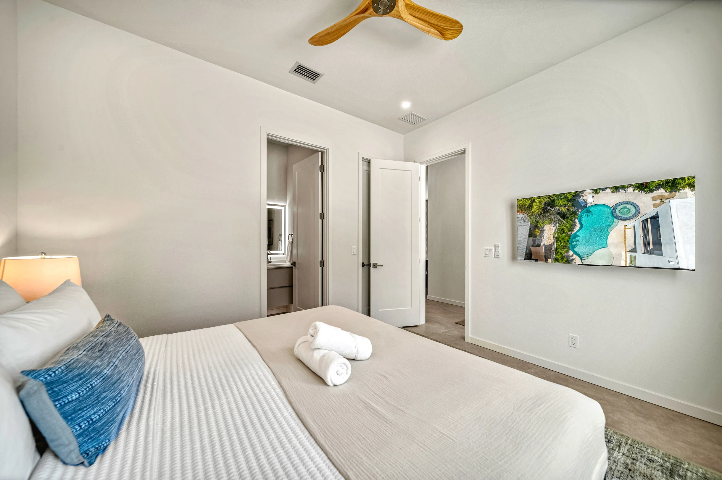 Wander Sarasota Palmetto #43