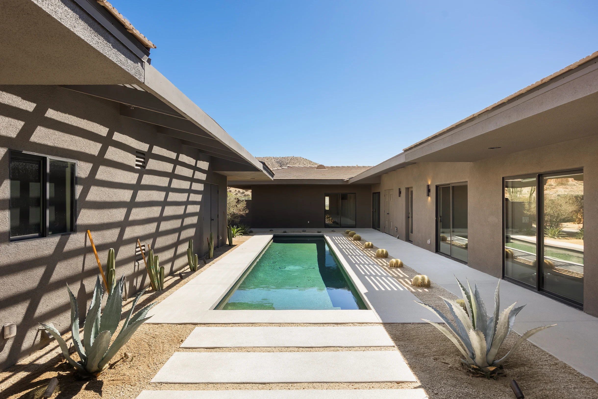 Wander Desert Springs Oasis #69