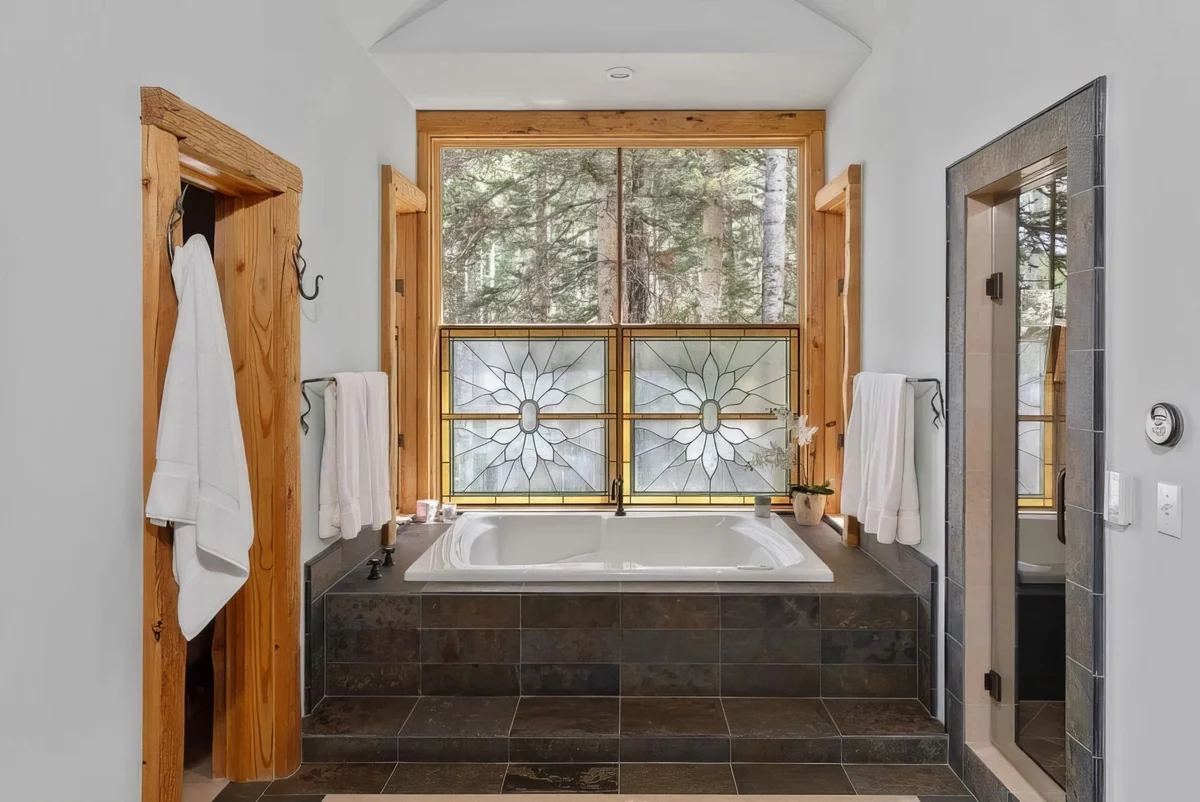 Wander Mountain Village #19