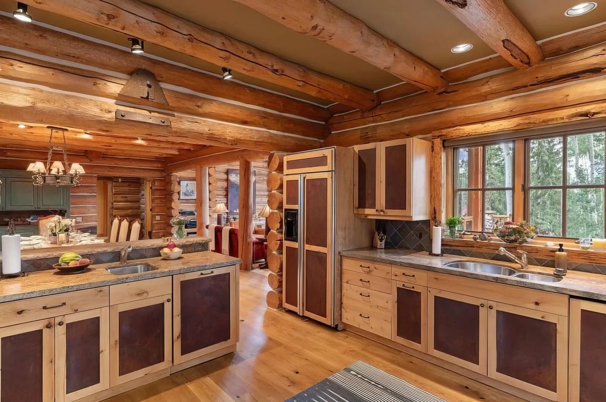 Wander Mountain Village #20