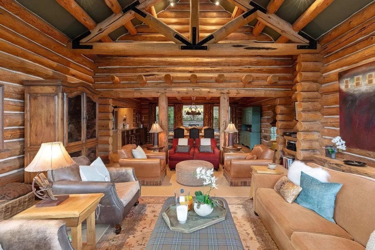 Wander Mountain Village #22