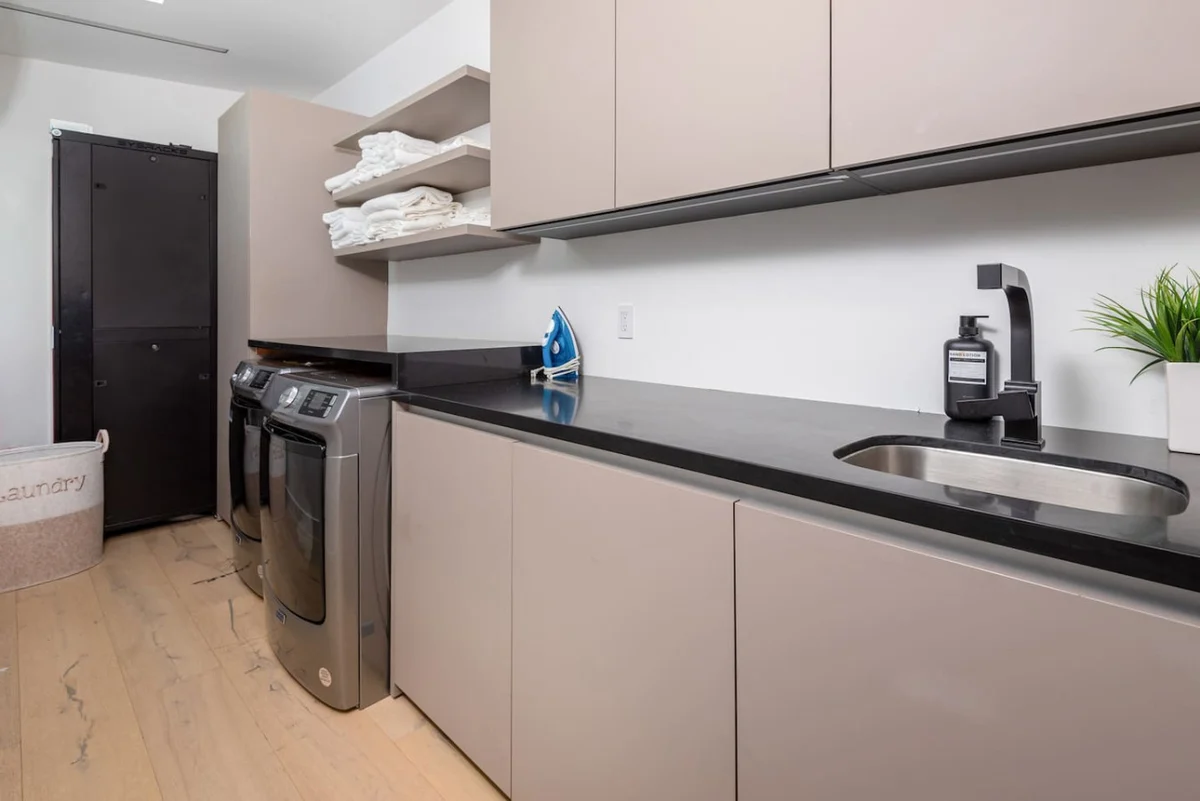 Luxurious Mansion with Stunning Views,Pool,Jacuzzi #114