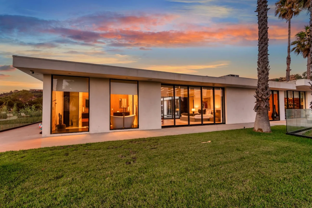 Luxurious Mansion with Stunning Views,Pool,Jacuzzi #132