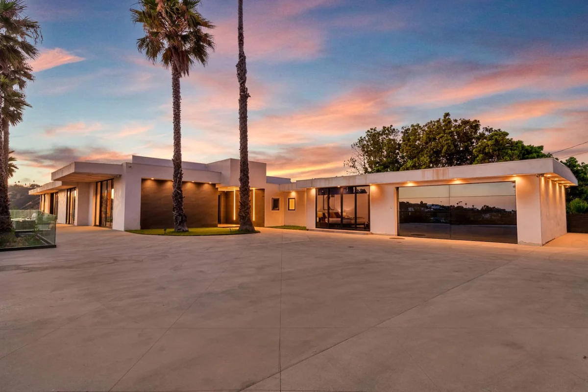 Luxurious Mansion with Stunning Views,Pool,Jacuzzi #144