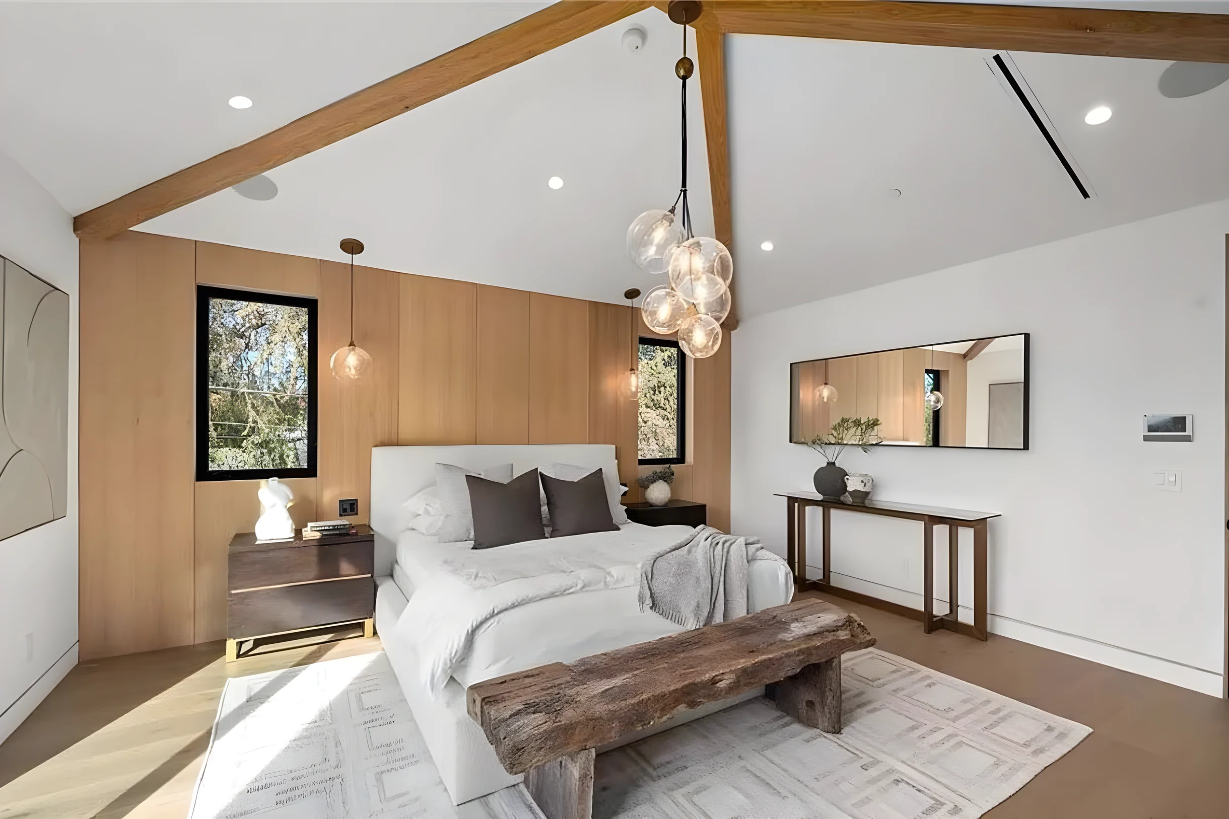 Wander Studio City Oasis