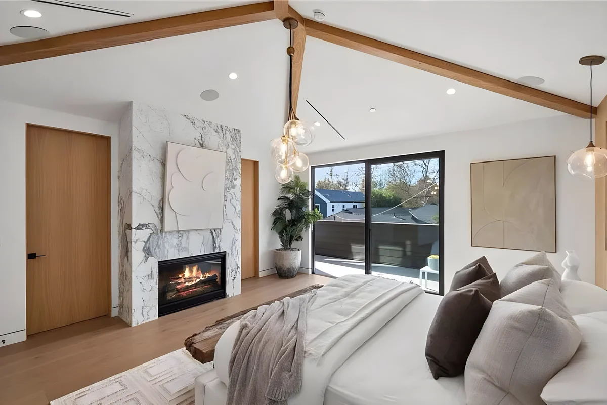 Wander Studio City Oasis