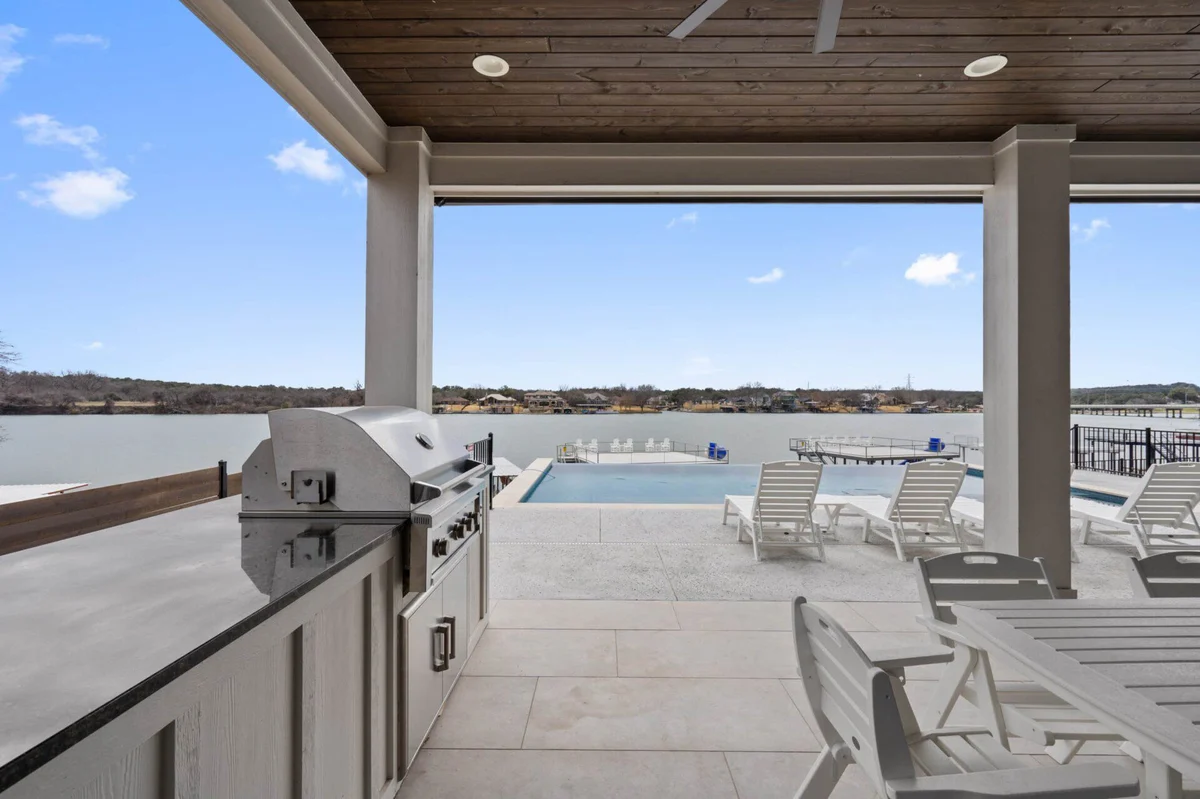 Wander Kingsland Lakefront #27