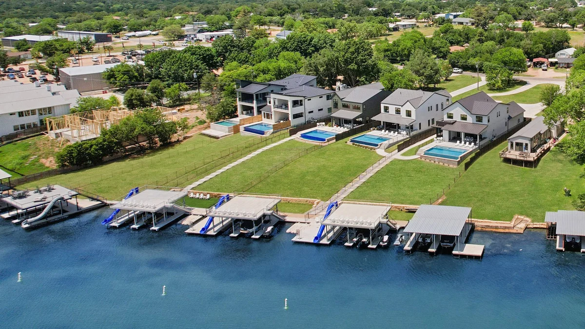 Wander Kingsland Waterfront #40