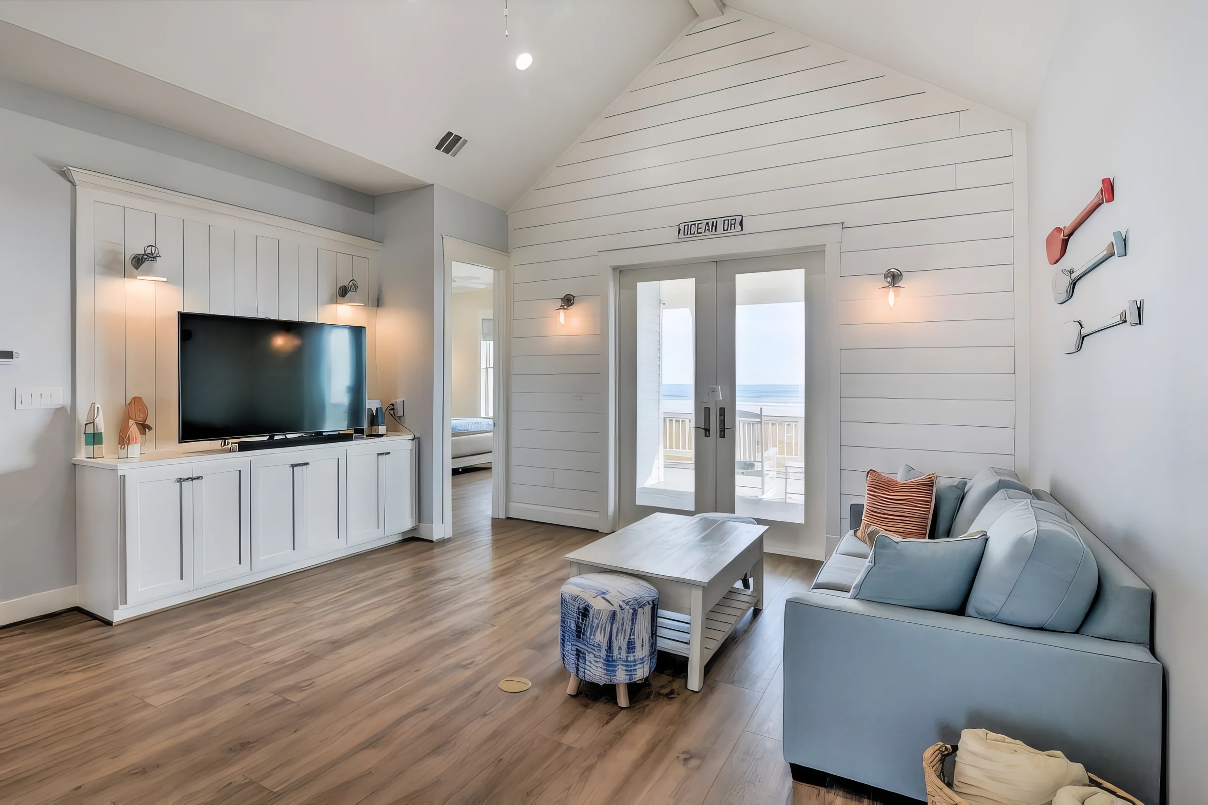 Wander Galveston Retreat #29