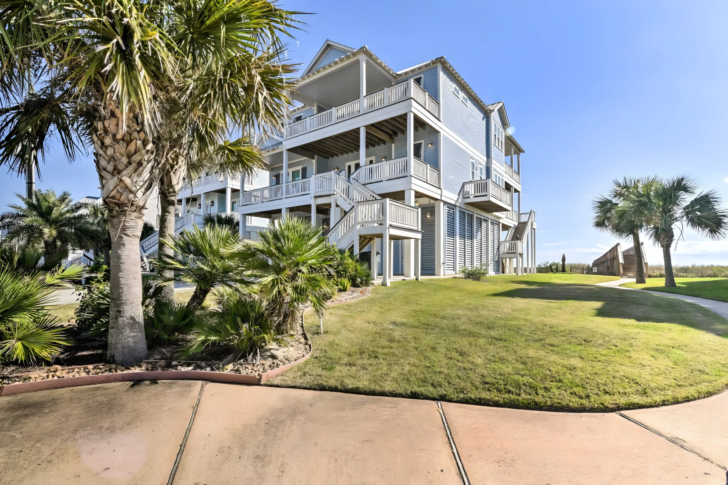 Wander Galveston Retreat #32