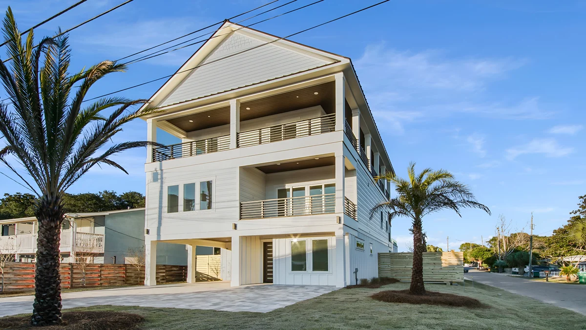 Wander Panama Shores