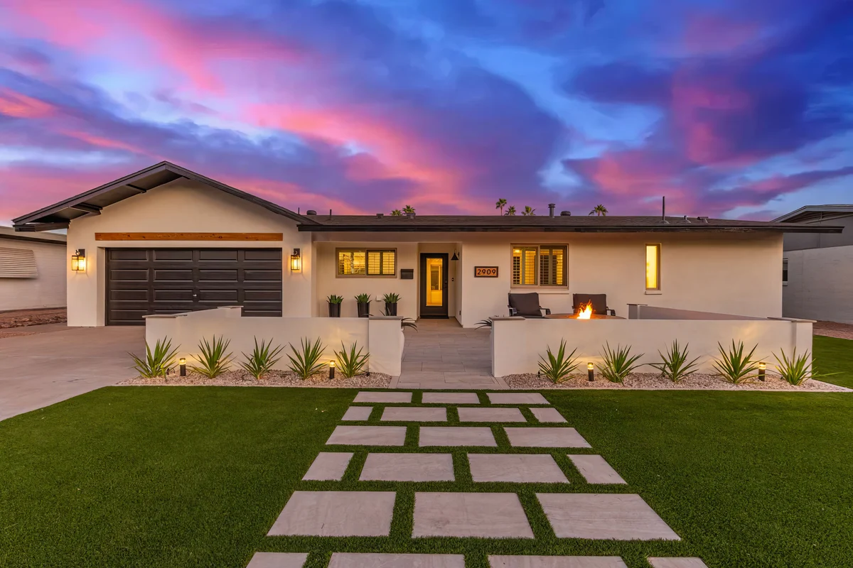 Wander Scottsdale Golden