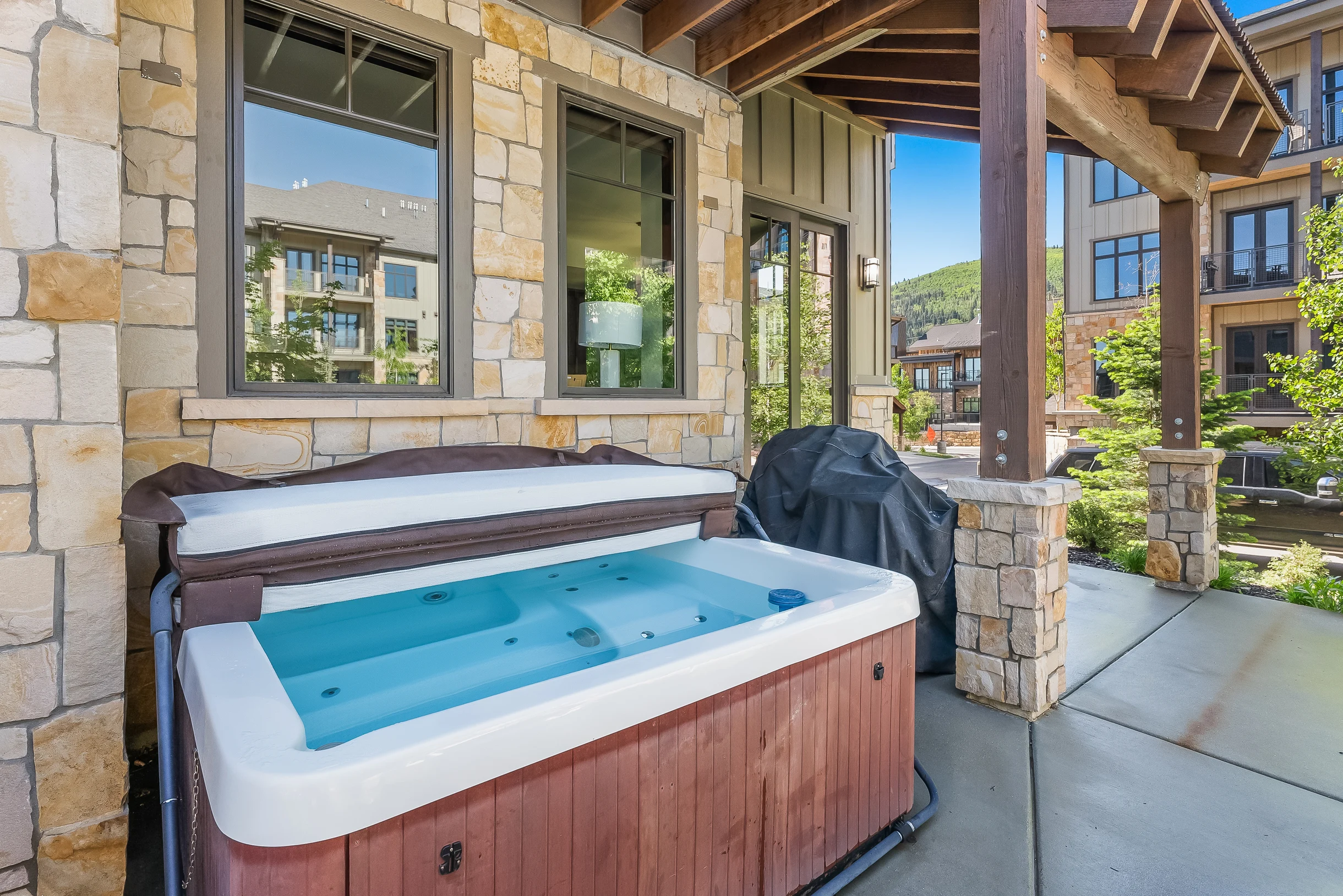 Wander Park City Hollow #9