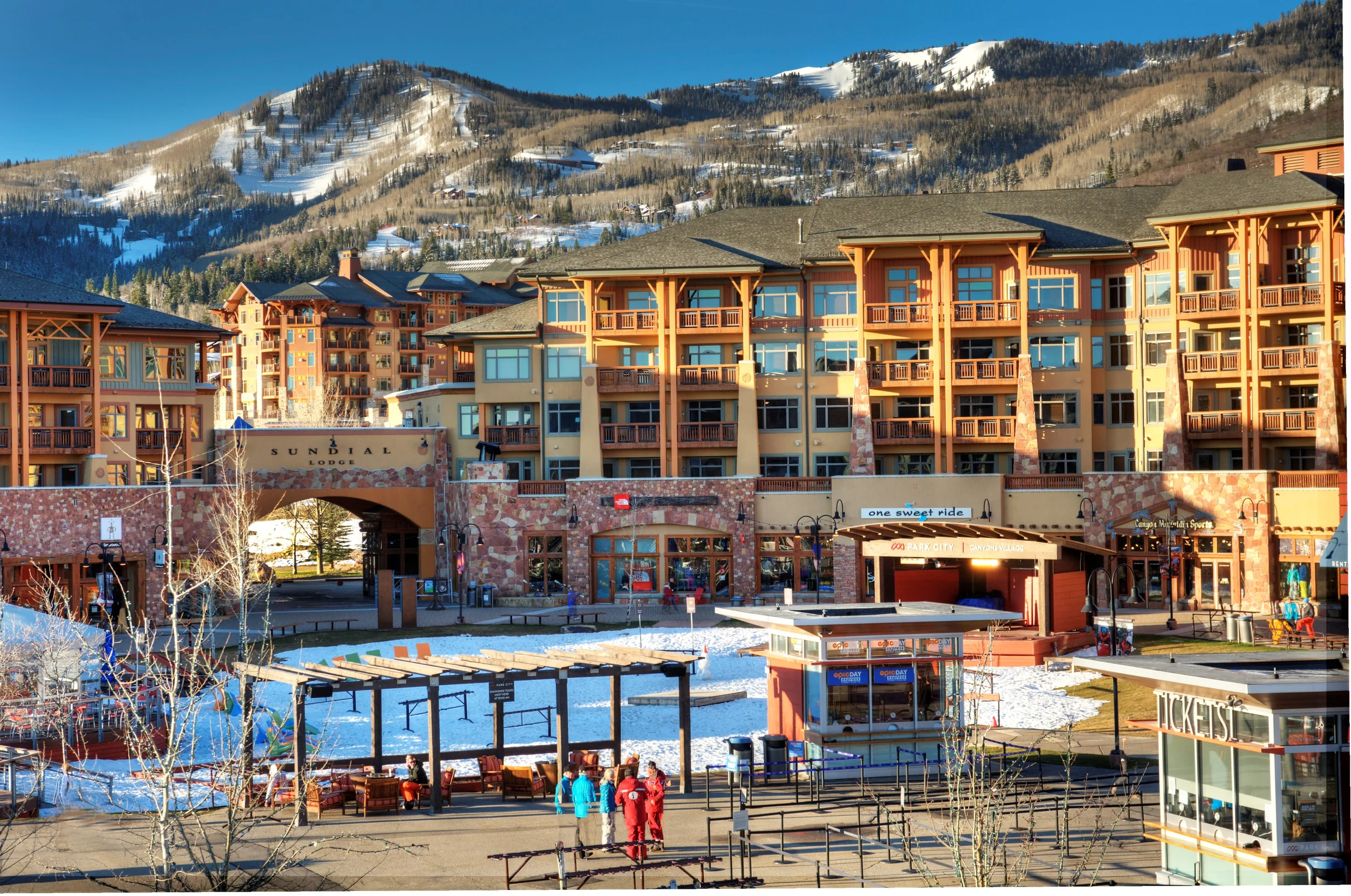 Wander Park City Hollow #32