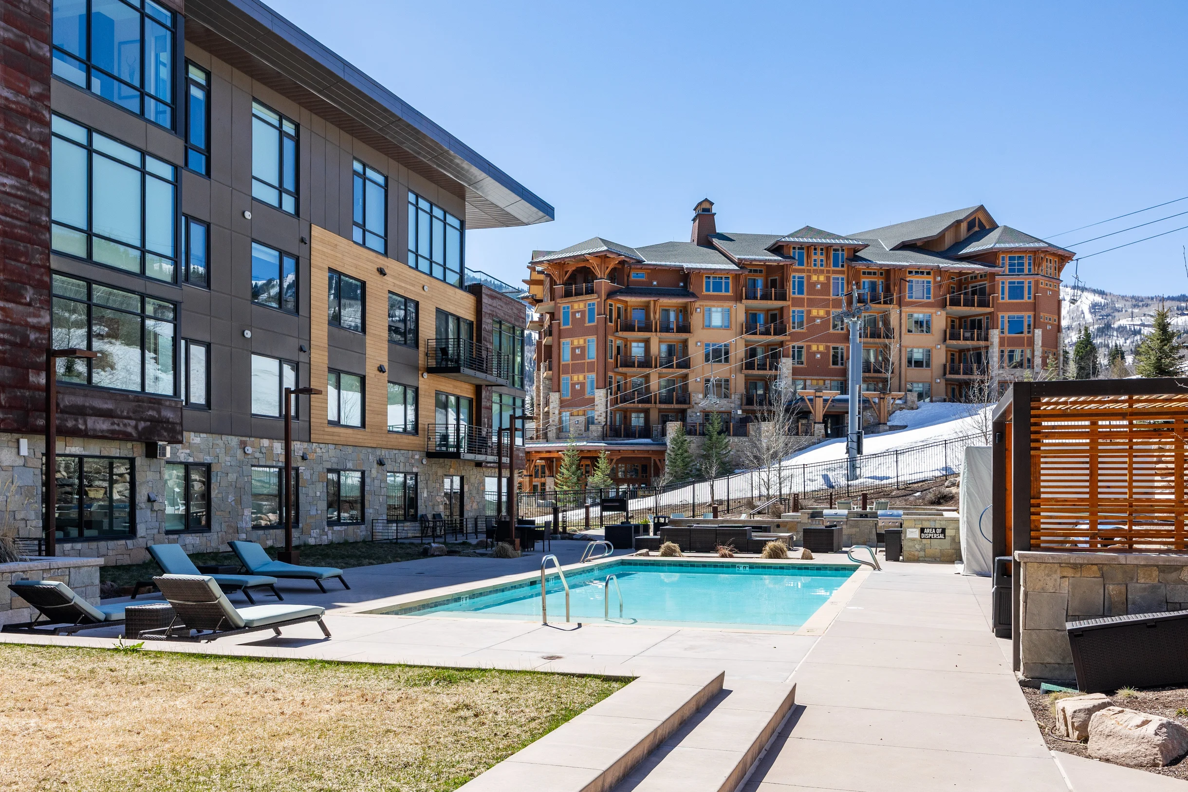 Wander Park City Glow #38