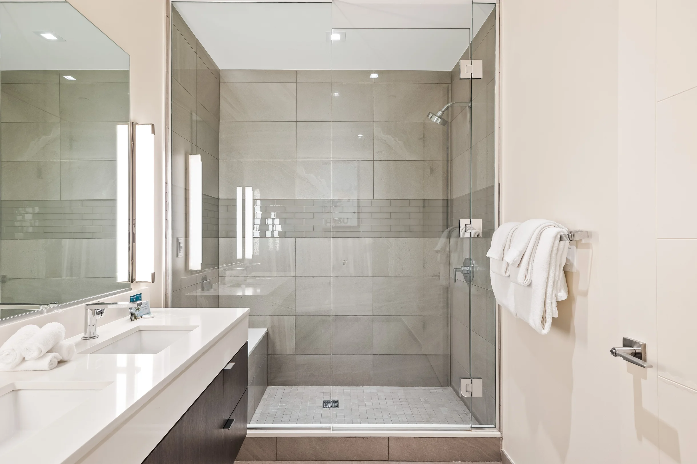 Wander Park City Glow #34