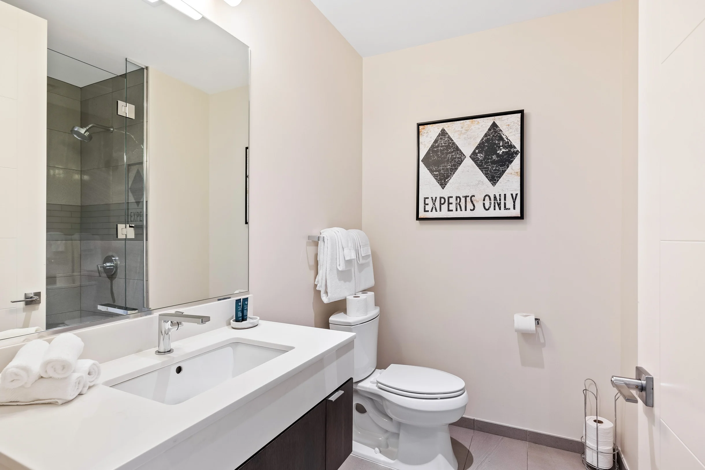 Wander Park City Glow #19