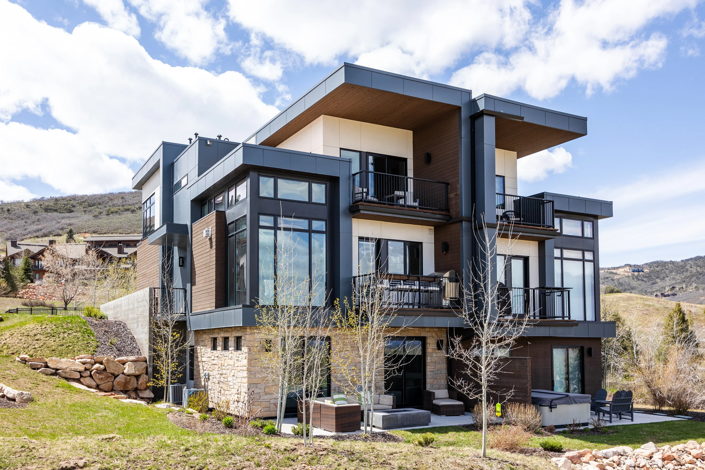 Wander Park City Frost #1