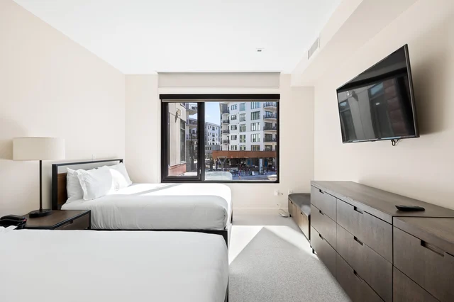 Bedroom 3 image 1